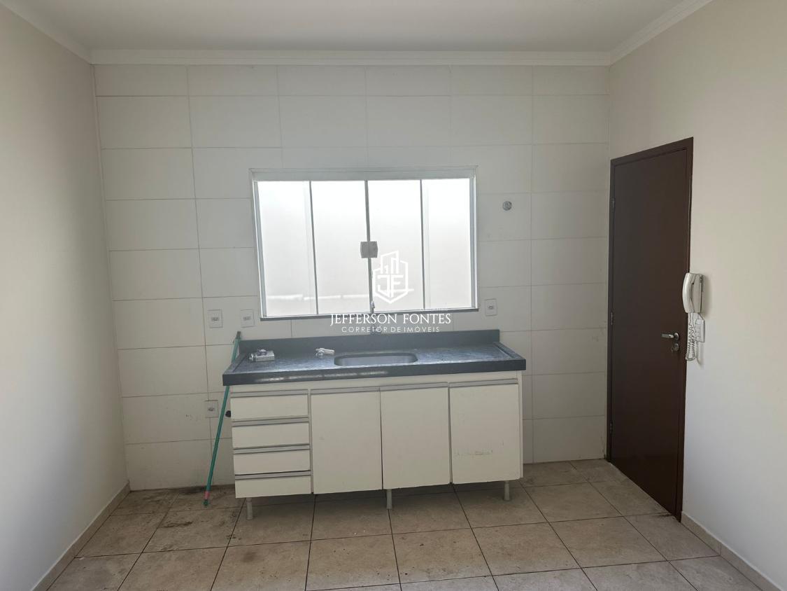 Casa à venda com 3 quartos, 120m² - Foto 4