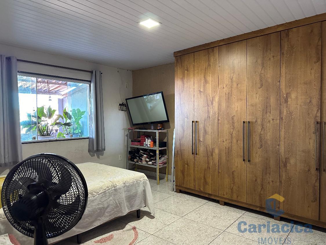 Casa à venda com 5 quartos, 141m² - Foto 11