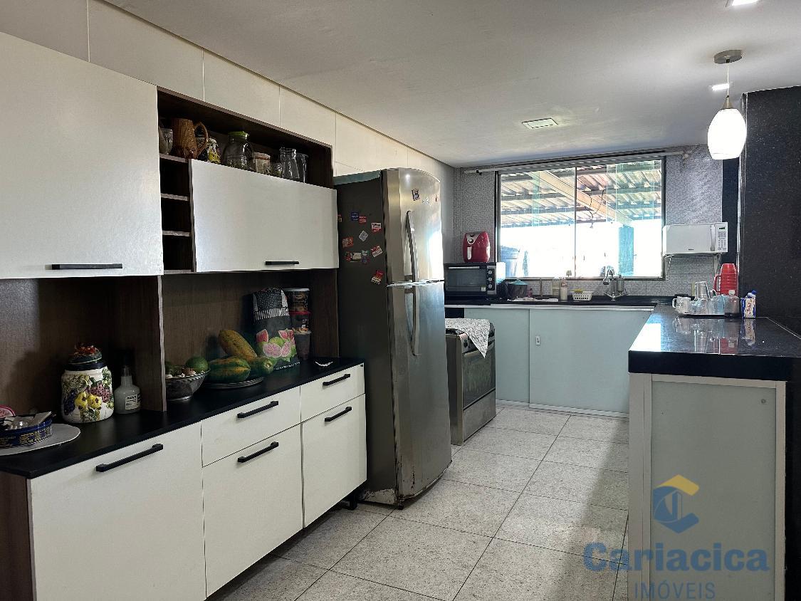 Casa à venda com 5 quartos, 141m² - Foto 6