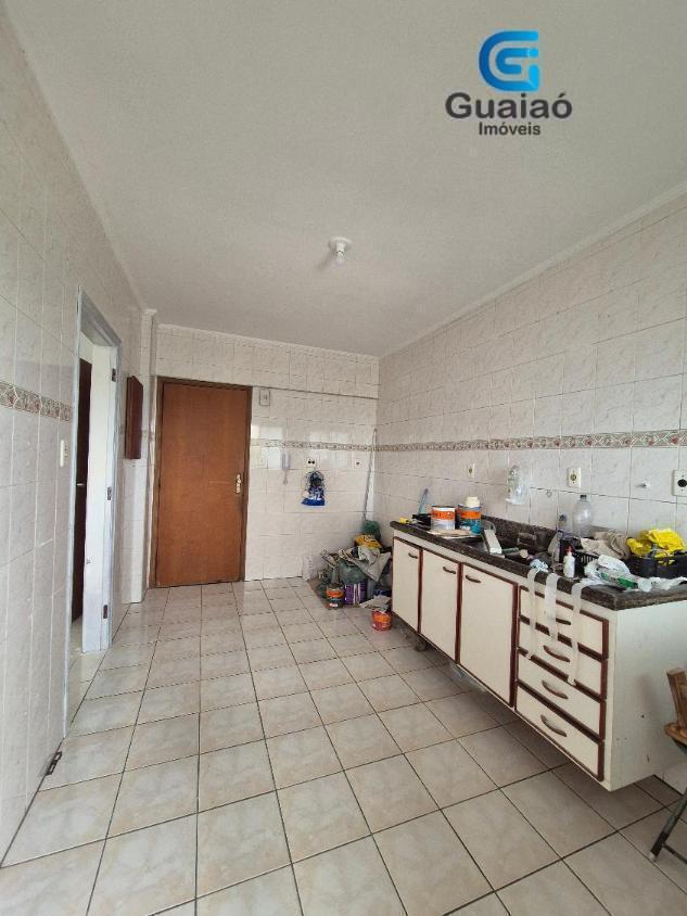 Apartamento à venda com 2 quartos, 96m² - Foto 11