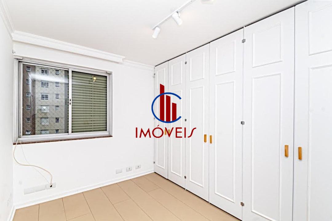 Apartamento à venda com 3 quartos, 137m² - Foto 13