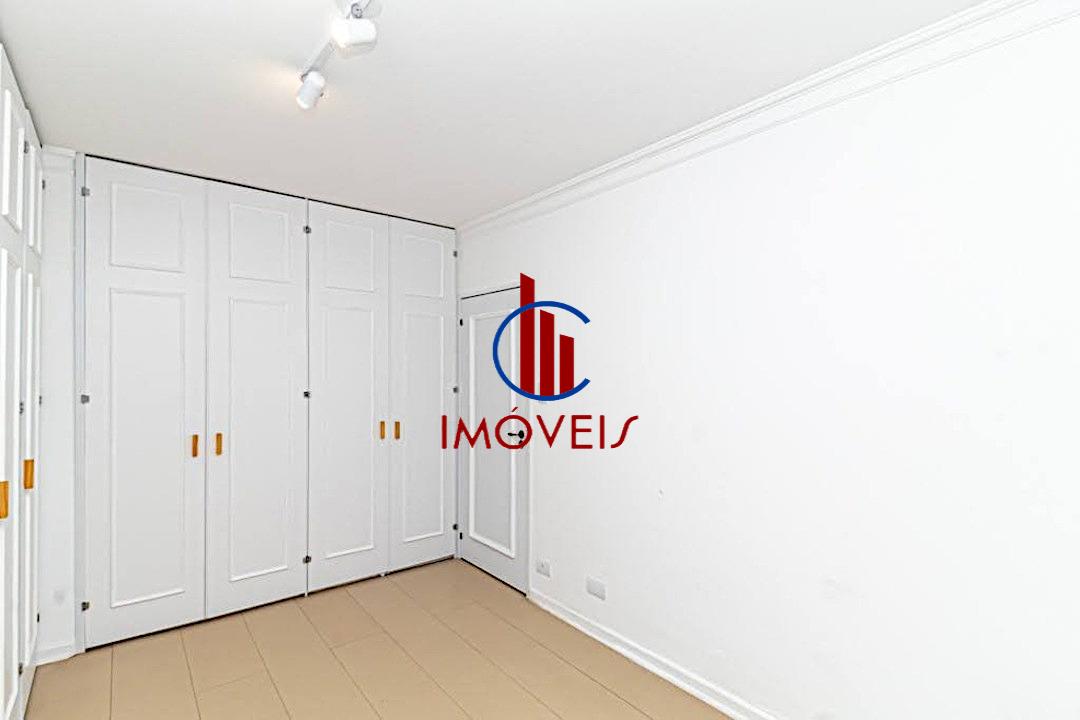 Apartamento à venda com 3 quartos, 137m² - Foto 12