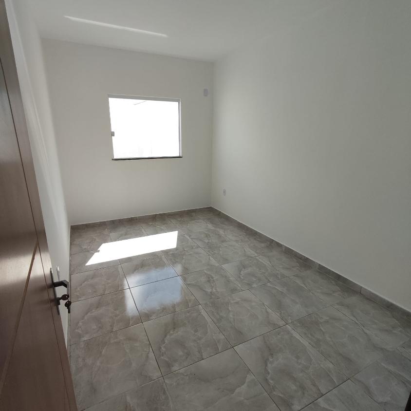 Casa à venda com 2 quartos, 62m² - Foto 13