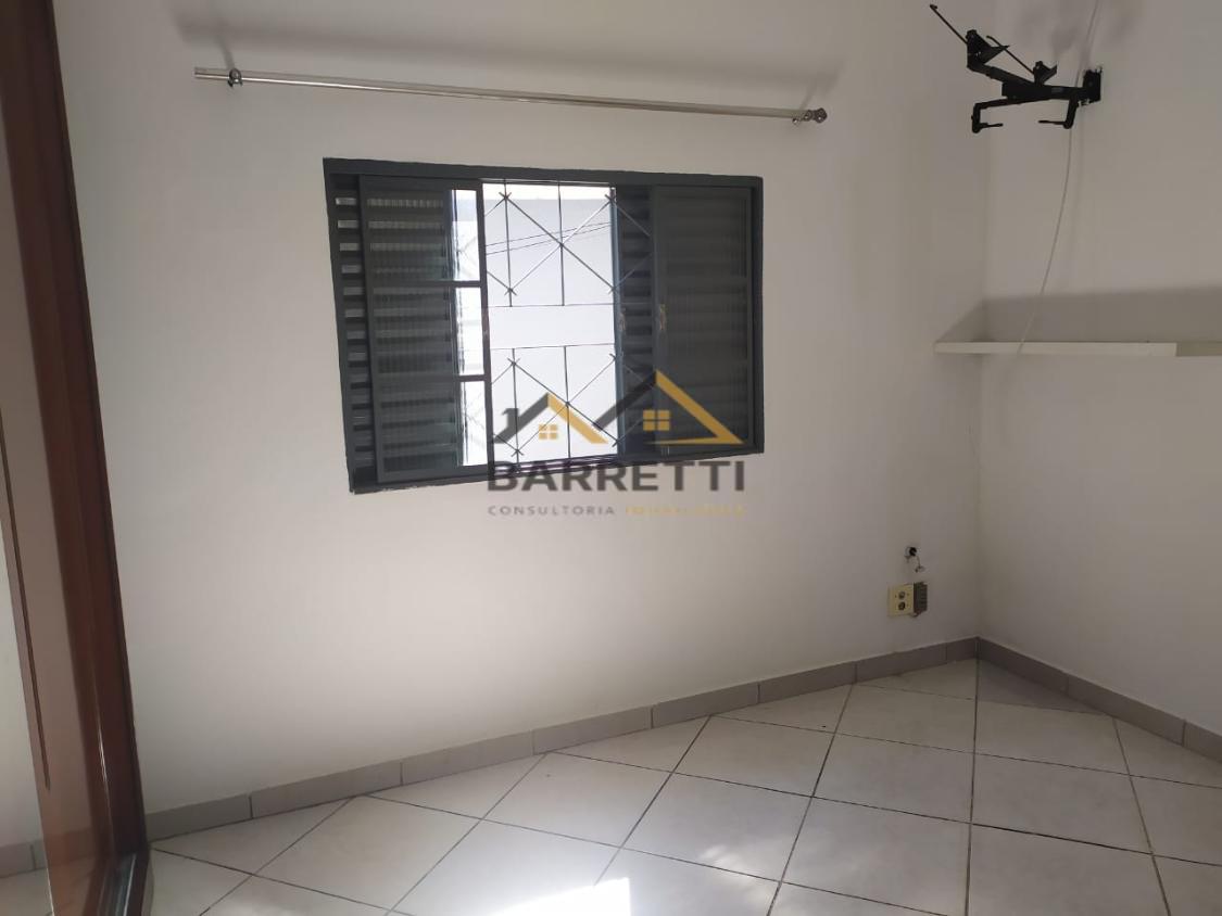 Casa à venda com 2 quartos, 81m² - Foto 9