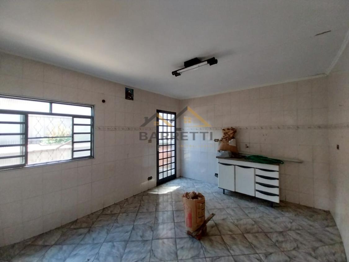 Casa à venda com 3 quartos, 250m² - Foto 13