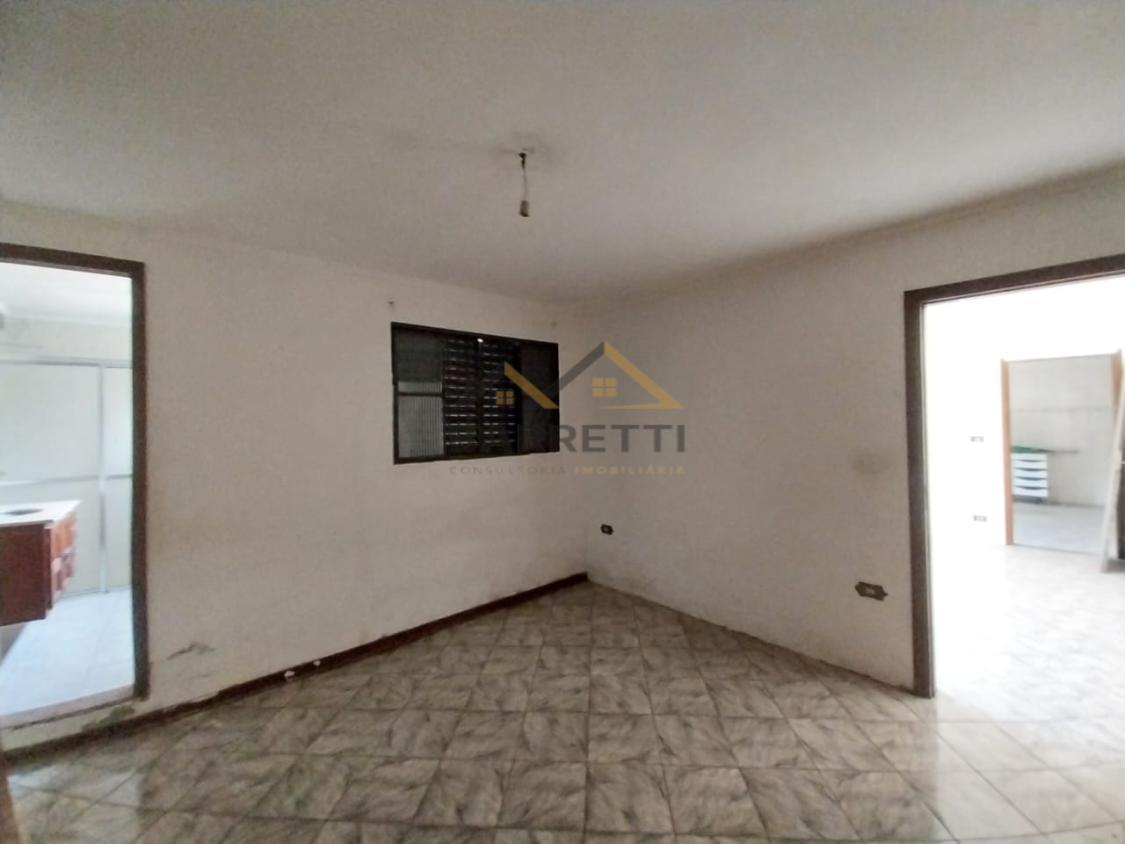 Casa à venda com 3 quartos, 250m² - Foto 32