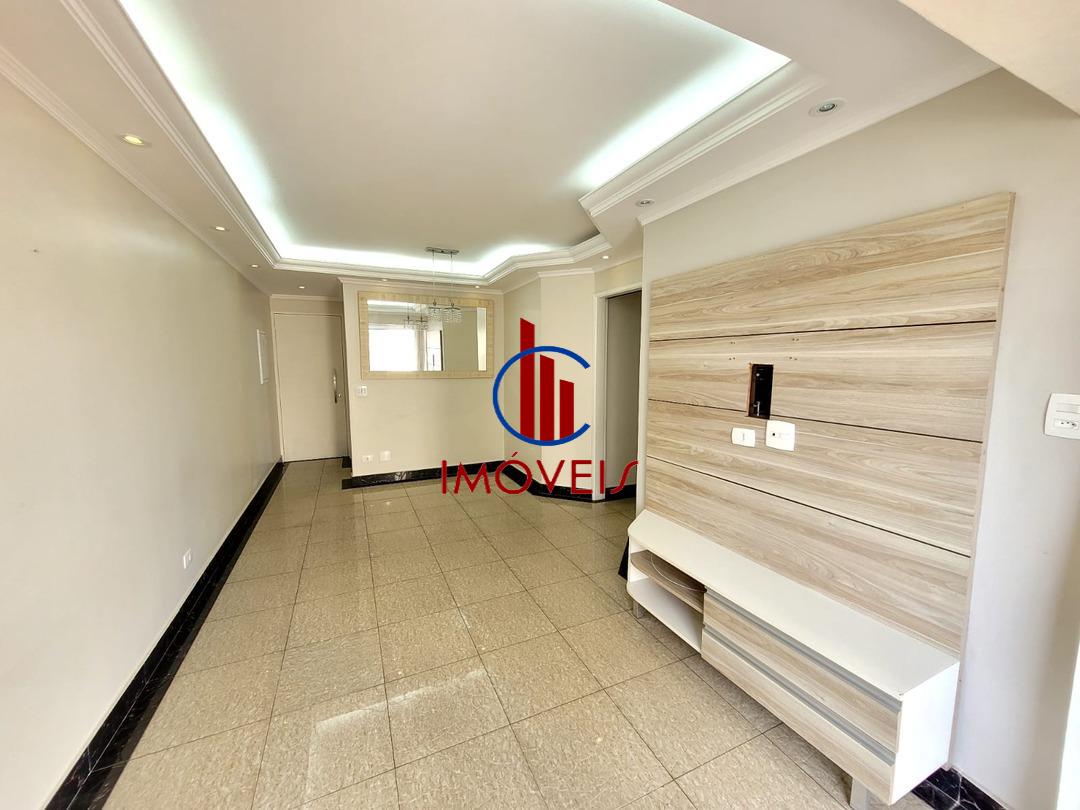 Apartamento à venda com 3 quartos, 73m² - Foto 2