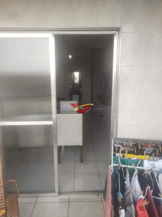 Apartamento à venda com 2 quartos, 105m² - Foto 4