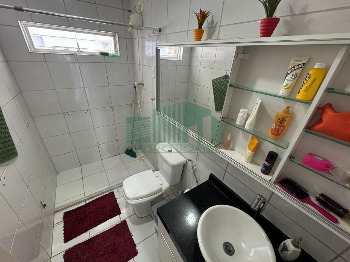 Casa à venda com 4 quartos, 300m² - Foto 10