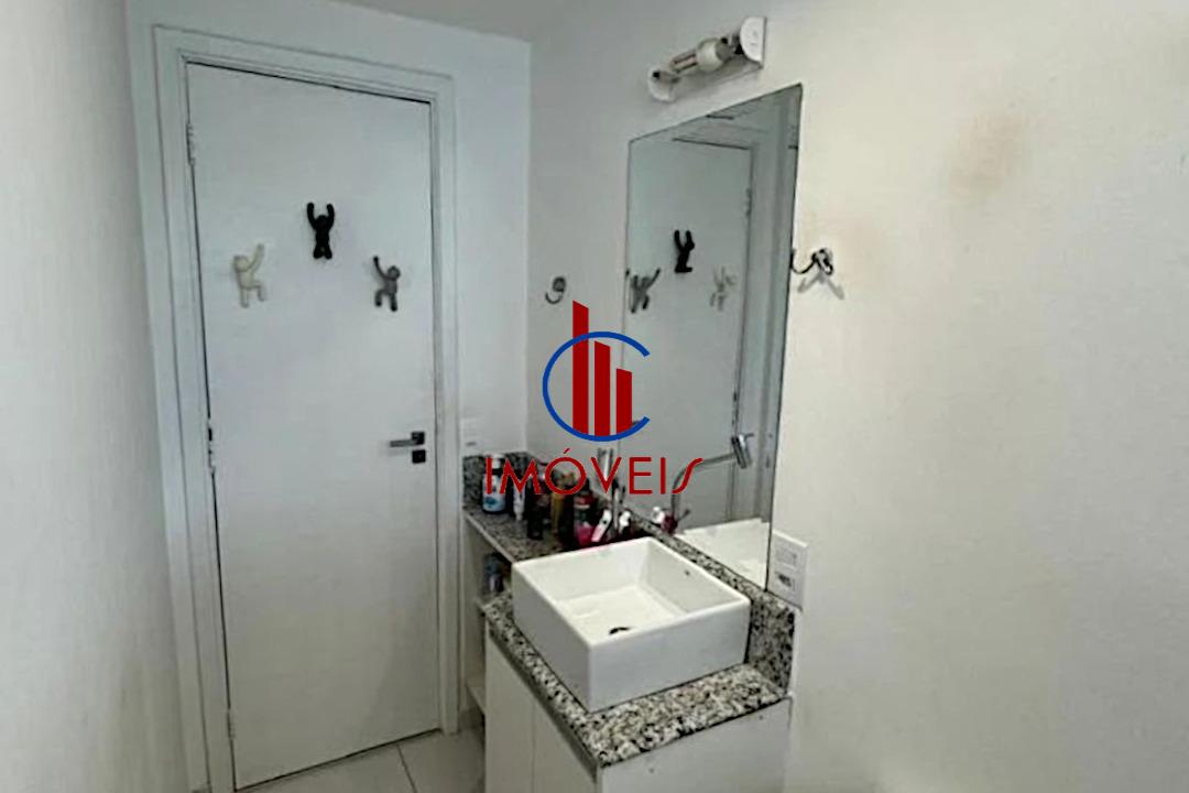 Apartamento para alugar com 2 quartos, 82m² - Foto 12