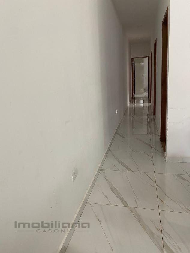 Casa à venda com 3 quartos, 100m² - Foto 4