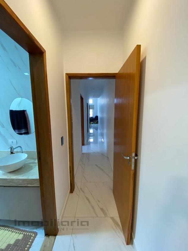 Casa à venda com 3 quartos, 100m² - Foto 5