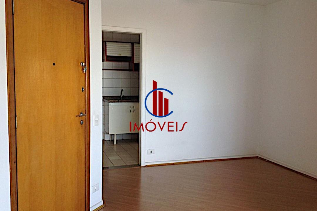 Apartamento para alugar com 3 quartos, 80m² - Foto 2