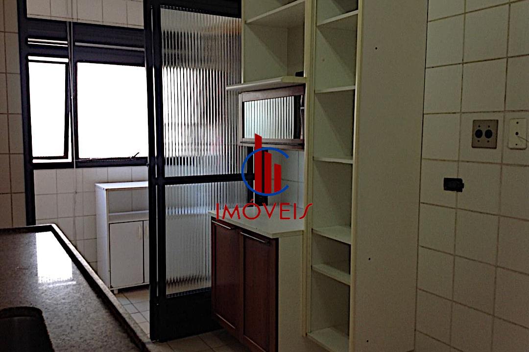 Apartamento para alugar com 3 quartos, 80m² - Foto 19