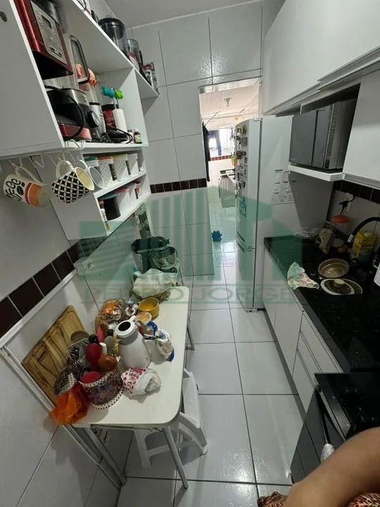 Apartamento à venda com 3 quartos, 77m² - Foto 11