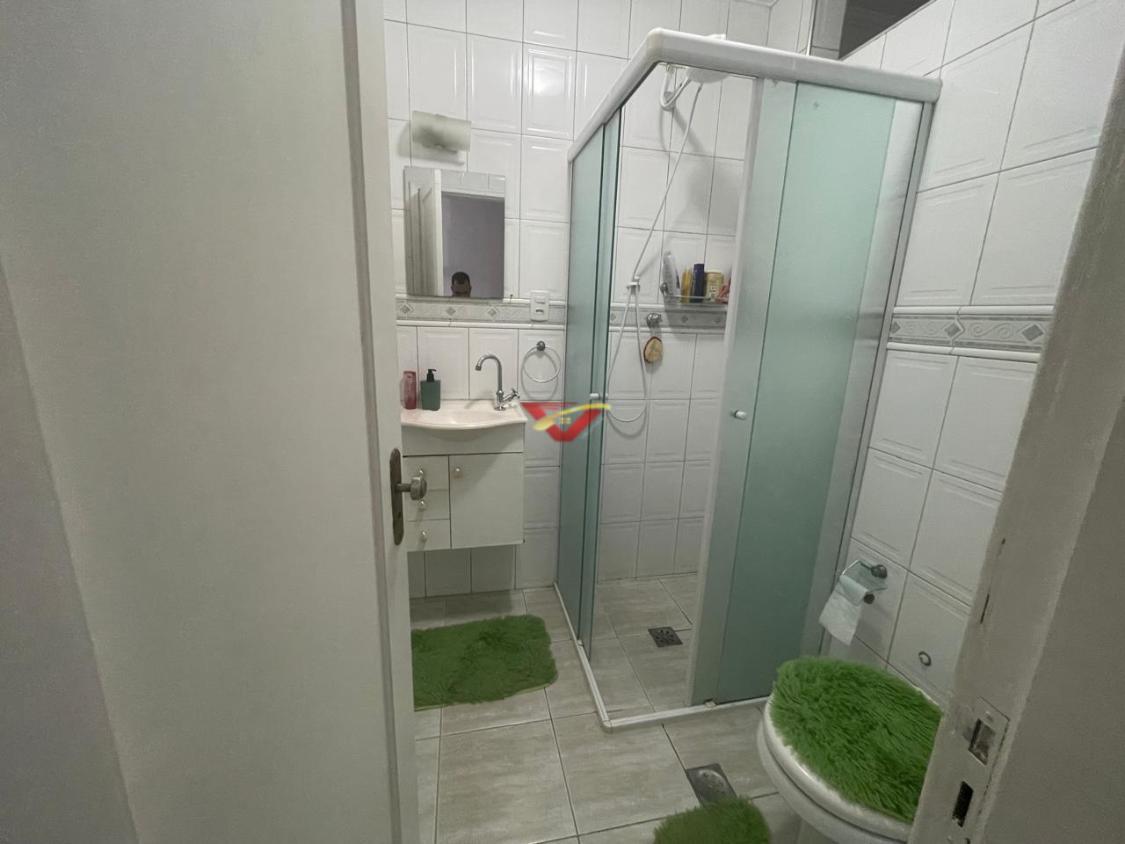 Apartamento à venda com 2 quartos, 75m² - Foto 19