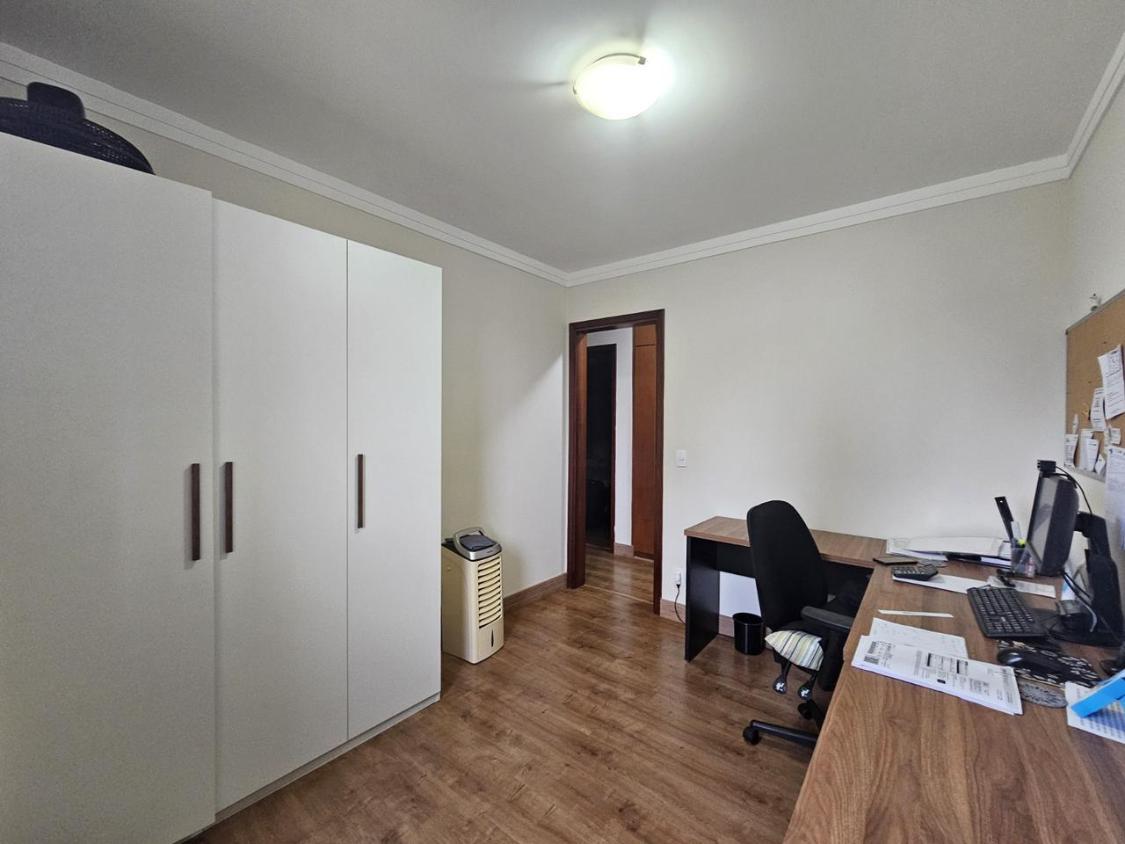 Apartamento à venda com 3 quartos, 85m² - Foto 18