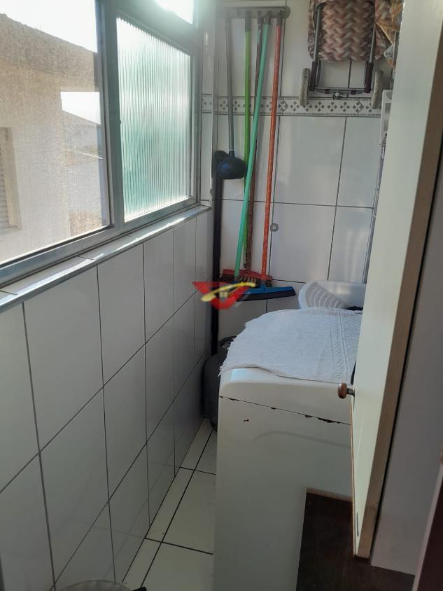 Apartamento à venda com 2 quartos, 60m² - Foto 6