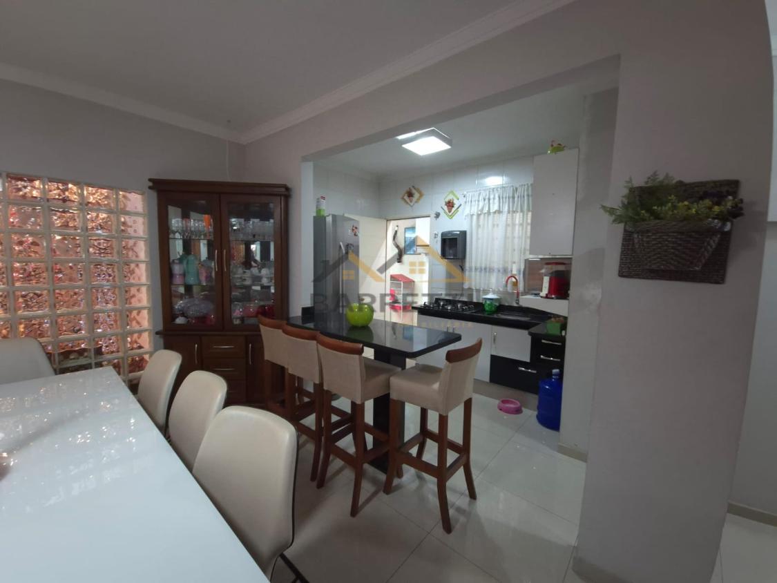 Casa à venda com 3 quartos, 280m² - Foto 6