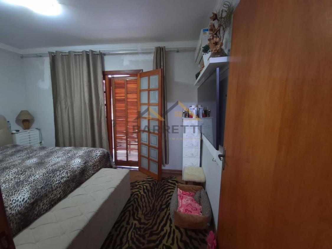 Casa à venda com 3 quartos, 280m² - Foto 33