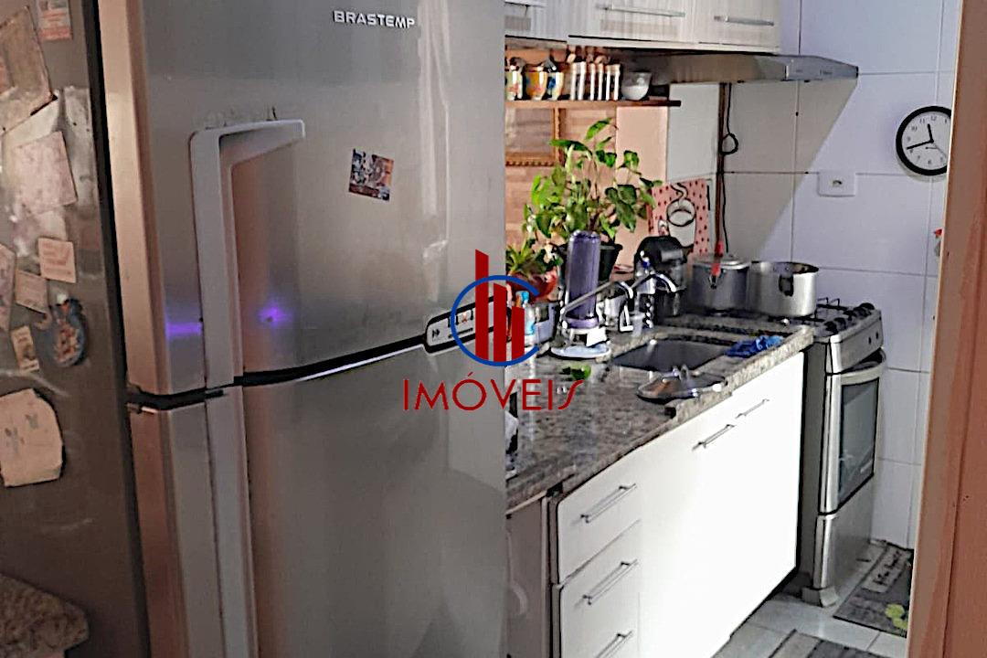 Apartamento à venda com 3 quartos, 107m² - Foto 12