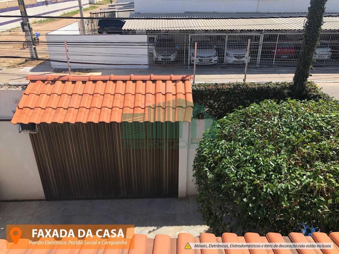 Casa à venda com 3 quartos, 100m² - Foto 4