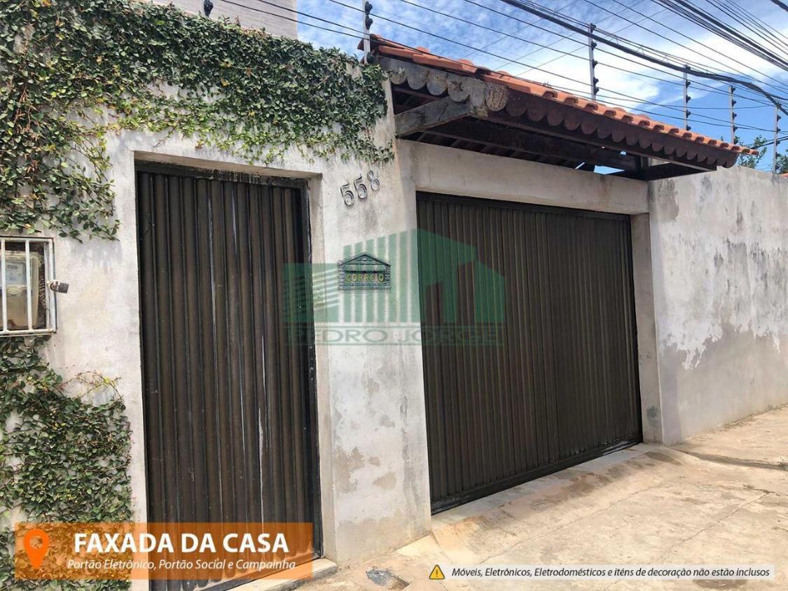 Casa à venda com 3 quartos, 100m² - Foto 3