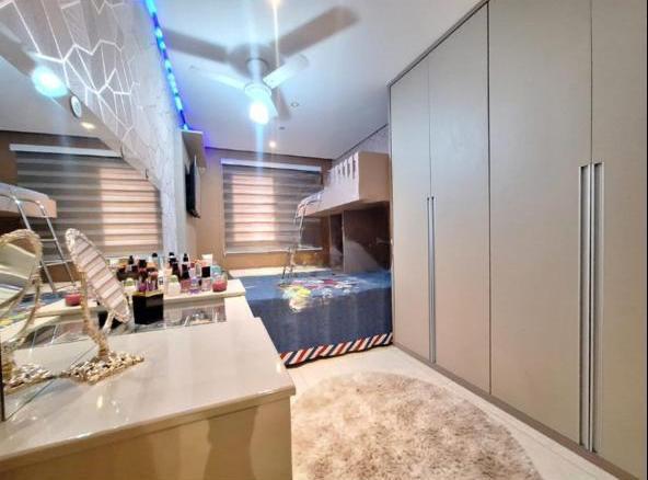 Apartamento à venda com 2 quartos, 74m² - Foto 4