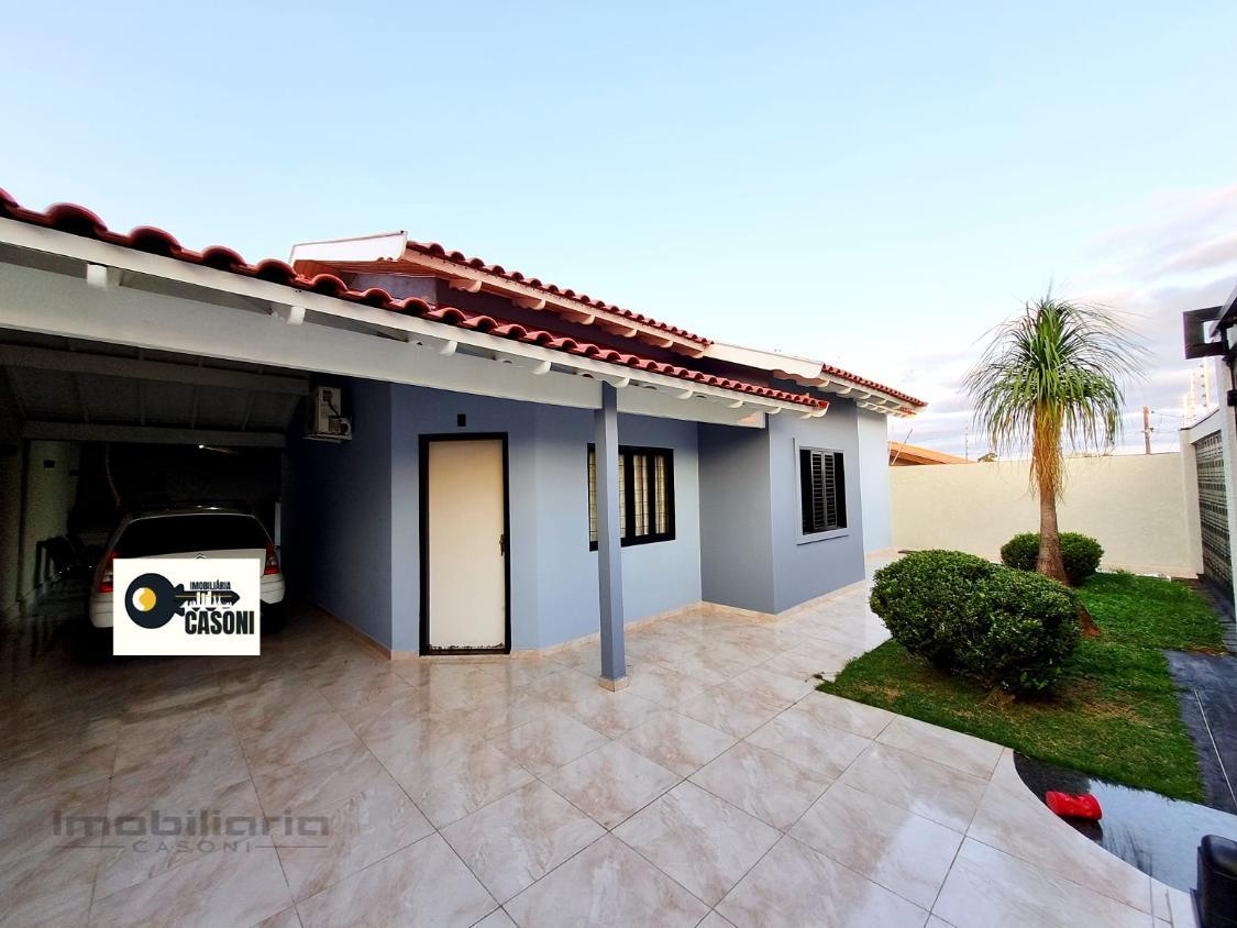 Casa à venda com 3 quartos, 180m² - Foto 1