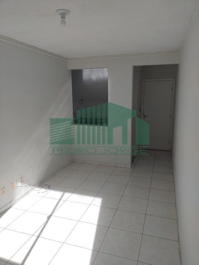 Apartamento à venda com 2 quartos, 50m² - Foto 3