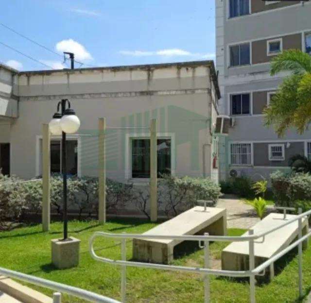 Apartamento à venda com 2 quartos, 50m² - Foto 2