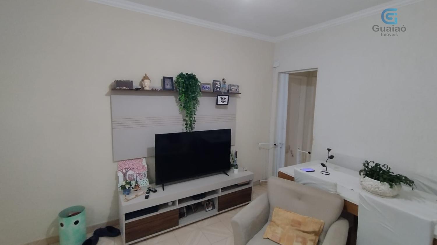 Apartamento à venda com 2 quartos, 80m² - Foto 2