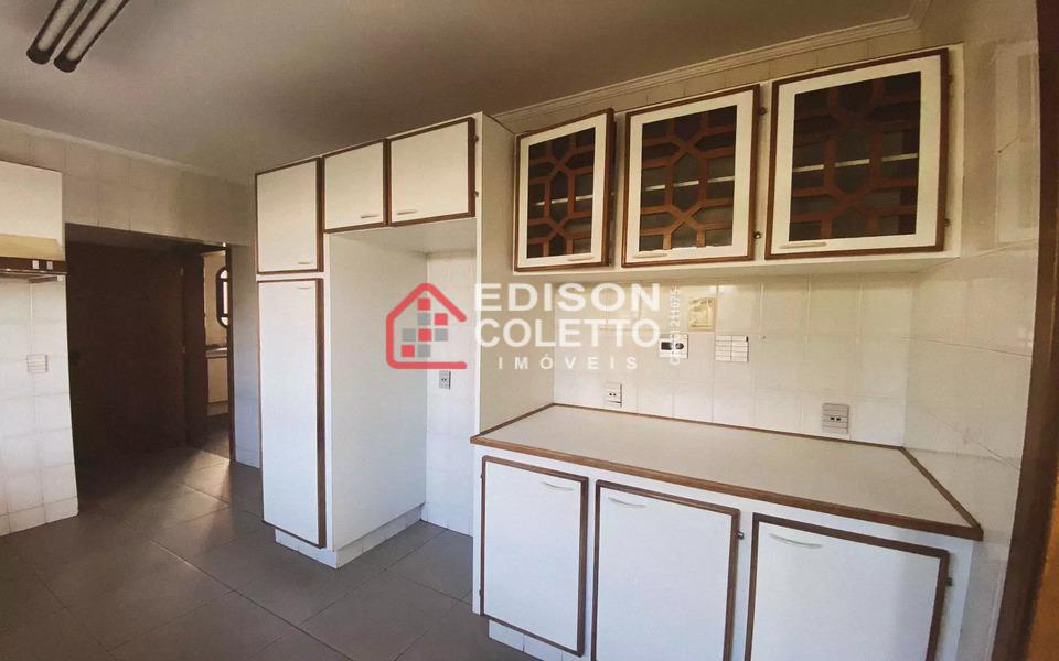 Apartamento à venda com 4 quartos, 282m² - Foto 27