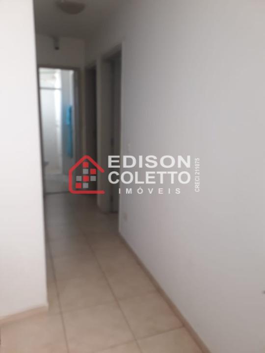 Apartamento à venda com 2 quartos, 54m² - Foto 3