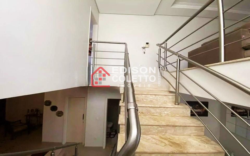 Casa à venda com 3 quartos, 210m² - Foto 19