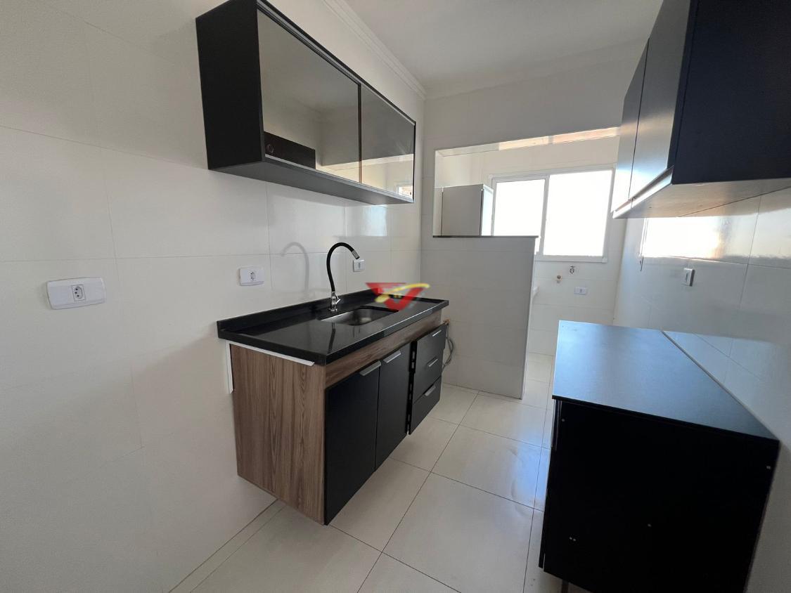 Apartamento à venda com 1 quarto, 45m² - Foto 4