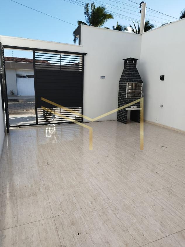 Casa à venda com 3 quartos, 87m² - Foto 2