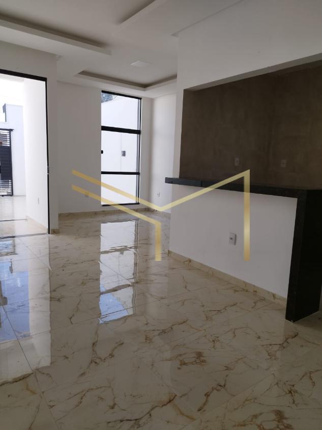 Casa à venda com 3 quartos, 87m² - Foto 4