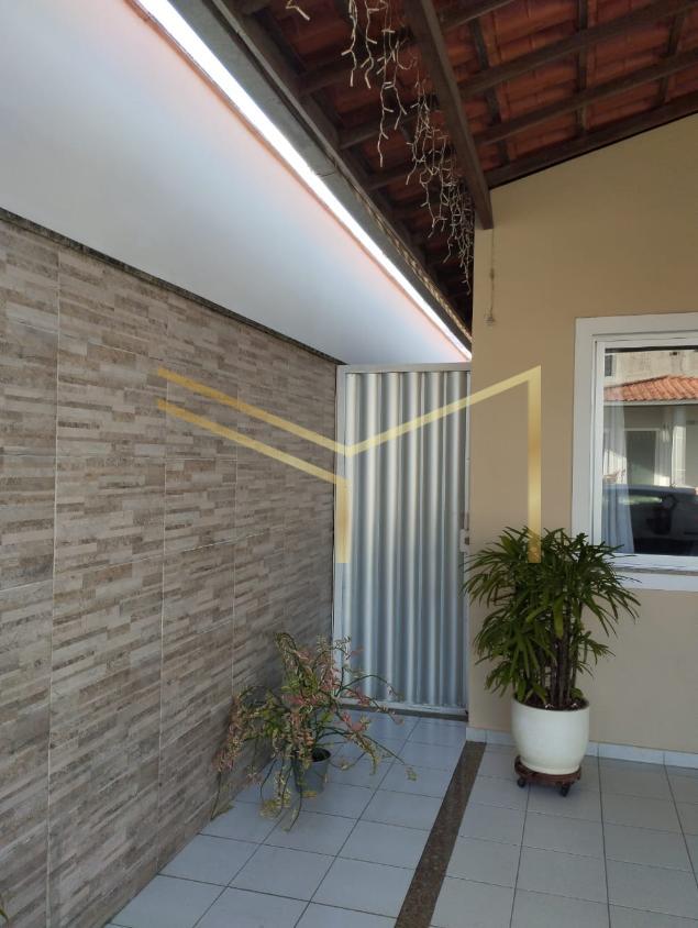 Casa de Condomínio à venda com 3 quartos, 150m² - Foto 3