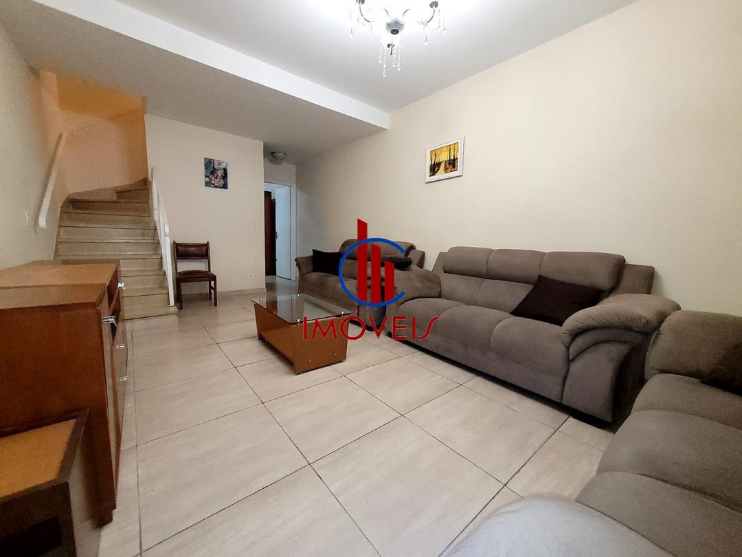 Casa à venda com 3 quartos, 100m² - Foto 5