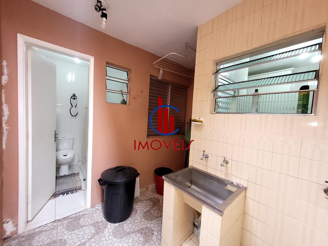 Casa à venda com 3 quartos, 100m² - Foto 13