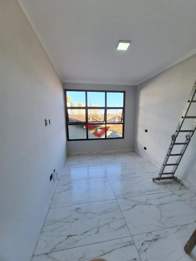 Casa à venda com 2 quartos, 104m² - Foto 3