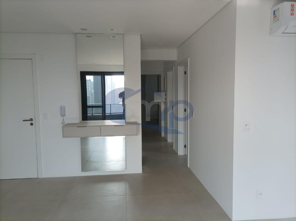 Apartamento à venda com 3 quartos, 106m² - Foto 18