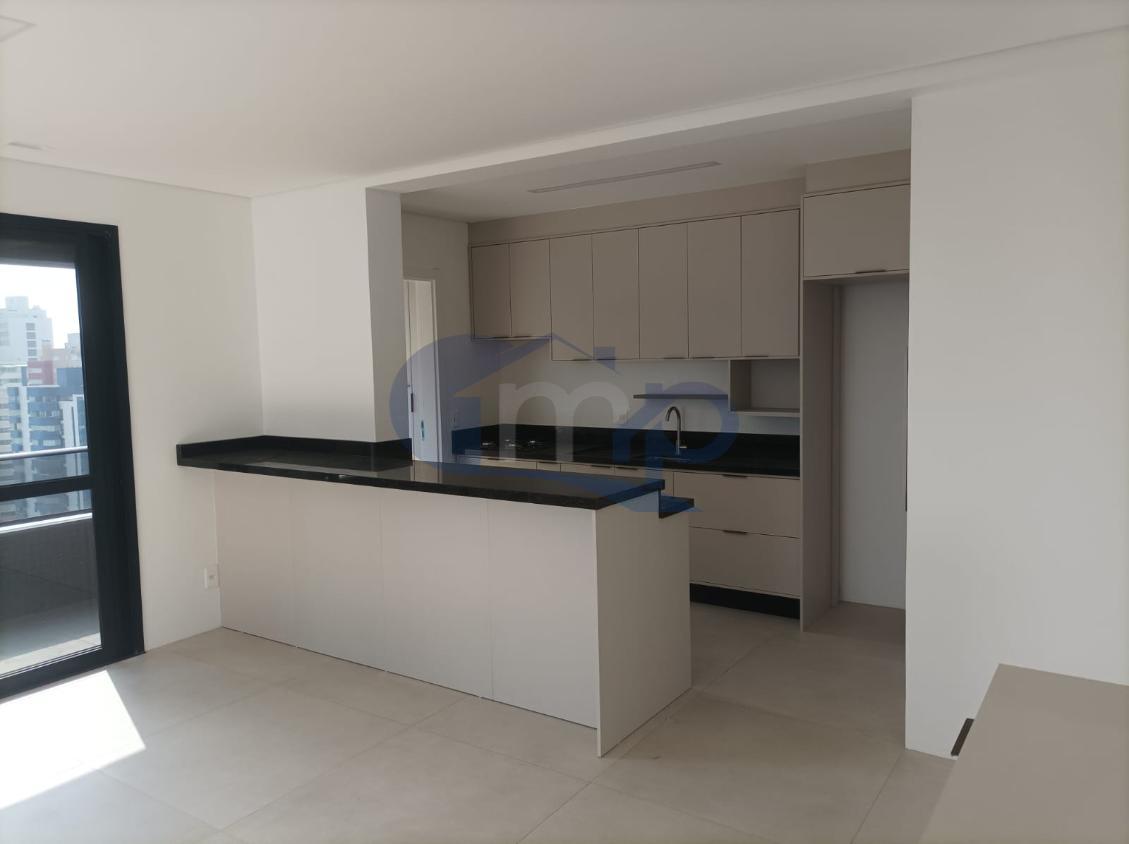 Apartamento à venda com 3 quartos, 106m² - Foto 6