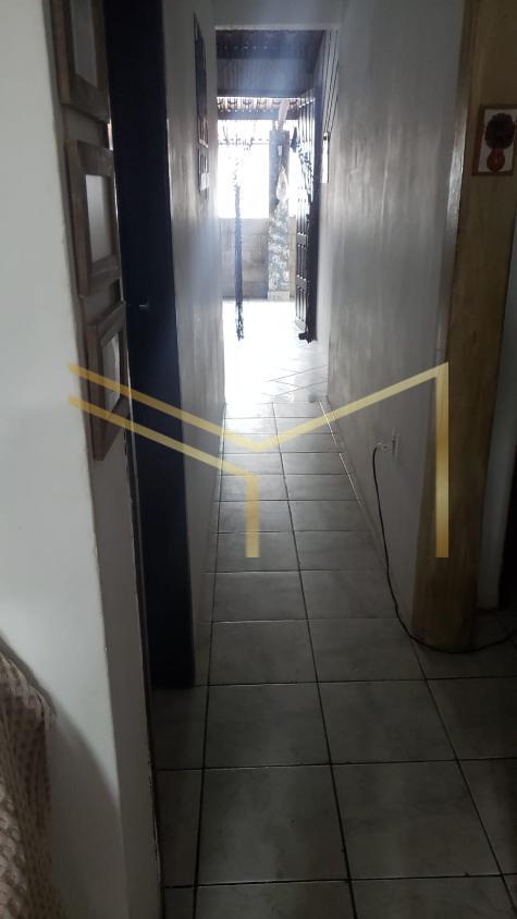 Casa à venda com 4 quartos, 200m² - Foto 7