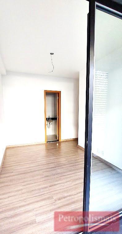 Apartamento à venda com 2 quartos, 62m² - Foto 5