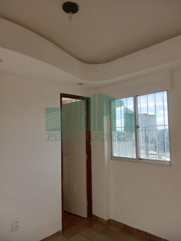 Apartamento à venda com 3 quartos, 80m² - Foto 6