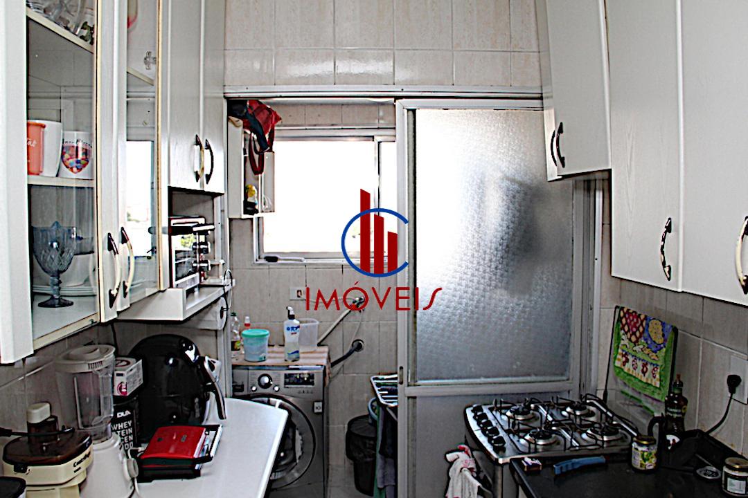 Apartamento à venda com 2 quartos, 68m² - Foto 18