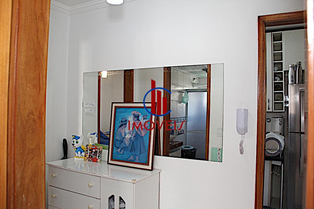 Apartamento à venda com 2 quartos, 68m² - Foto 11