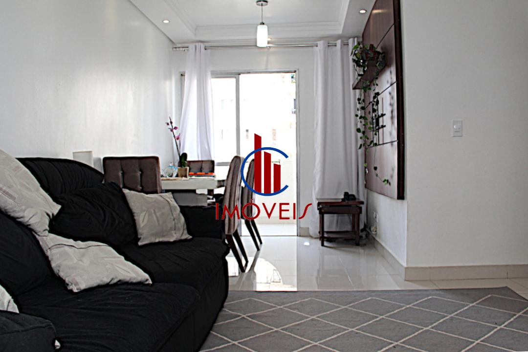 Apartamento à venda com 2 quartos, 68m² - Foto 2